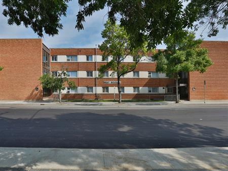 West Wood Apartments | 775 Ellice Ave, Winnipeg