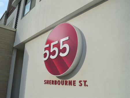 Sherbourne Complex | 555 Sherbourne Street, Toronto