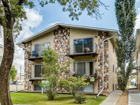 The Townhouse | 4819 47 St, Camrose
