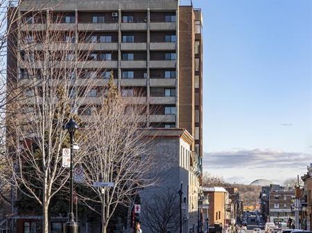 1206 - 1951 Maisonneuve Boulevard East, Montréal