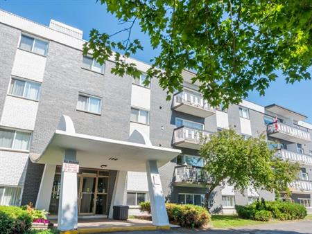 Ruscio Villa Apartments | 122, 130 & 142 Allard Street, Sault Ste. Marie