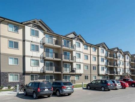 South Pointe Terrace | 2475 Waverley Street, Winnipeg