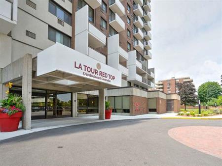 Red Top Tower Apartments | 5740 Cavendish Boulevard, Côte Saint-Luc