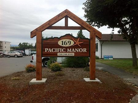 Pacific Manor | 169 South Moilliet Street, Parksville