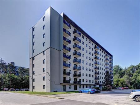 Park Lane Towers Apartments | 204 Hespeler Road, Cambridge