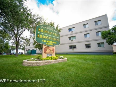 Kildonan Villa and House | 2140 Main St., Winnipeg