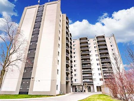 Evans Apartments | 625 Evans Avenue, Etobicoke