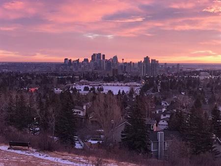 UPPER WEST SIDE - LEGAL SECONDARY Suite - with PANORMAMIC CITY VIEWS!!! | 132 Strathcona Road Southwest, Calgary