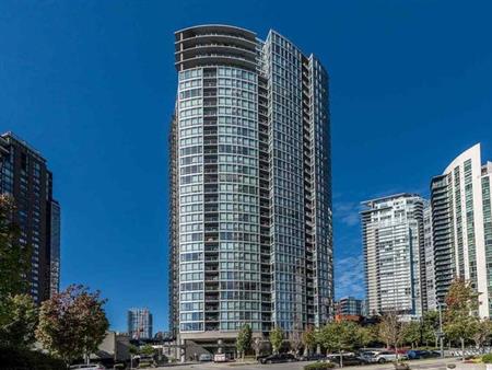 Azura II | 1495 Richards Street, Vancouver