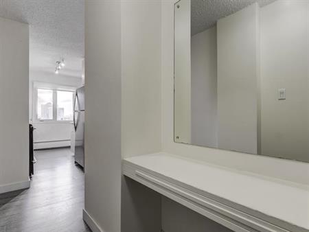 Prominence Place | 10185 115 St. NW, Edmonton