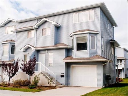 Lakewood Townhomes | 104 Loutit Road, Fort McMurray