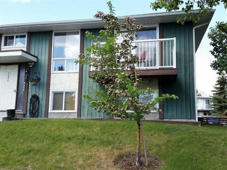 Clean 1br Southwood condo | 6 - 11415 8 Street Southwest, Calgary