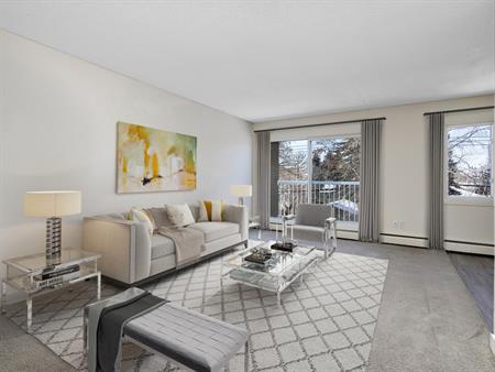 Sir William Place | 8830 85 St. NW, Edmonton