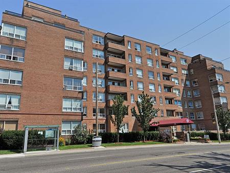 Forest Hill | 780 Eglinton Avenue West, Toronto