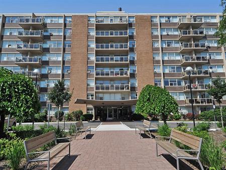 Central Park Terrace (A) | 1286 Islington Avenue, Toronto