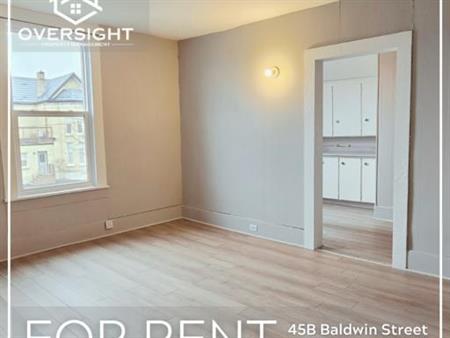 2-Bedroom Apartment Available Near Downtown Tillsonburg!! | 45 Baldwin Street, Tillsonburg