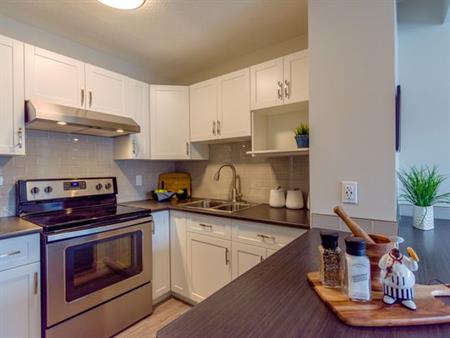 3 bedroom apartment of 592 sq. ft in Sherwood Park