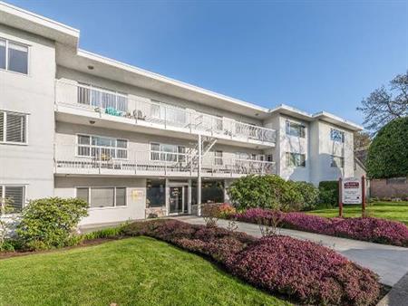 Marine Oaks - 2 Bedroom 55+ - Available Now