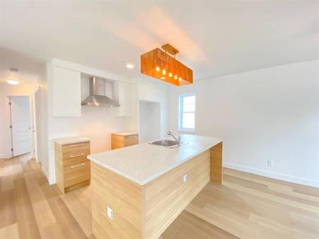 Amazing 5 ½ apartment for rent Farnham