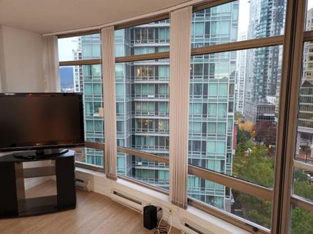 Two Bed Room Suite in Downtown Vancouver