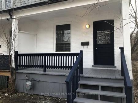 Exciting Opportunity On Albany Ave To Lease A Whole House | 284 Albany Avenue, Toronto