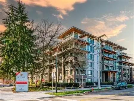 Luxury 2 bed 2 bath with private yard near Edmonds Station | 7599 15th Street, Burnaby