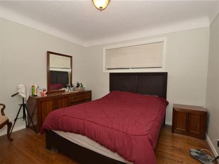 Rent 3 bedroom apartment in Hamilton