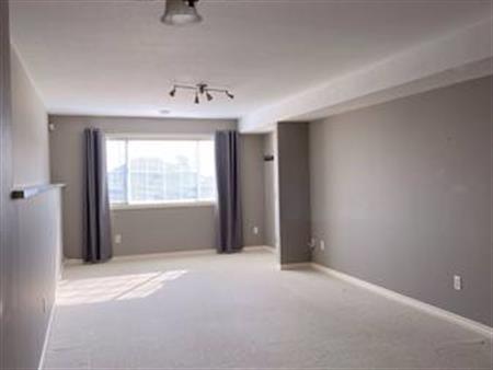 1-bed/ 1 bath walkout main level suite available for rent in West Kelowna