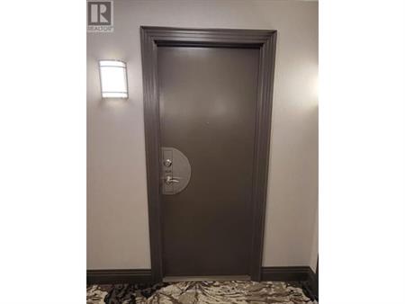1 bedroom apartment of 333 sq. ft in Toronto