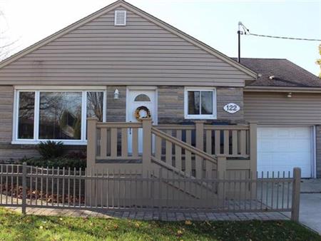 3 bedroom house of 1248 sq. ft in Hamilton