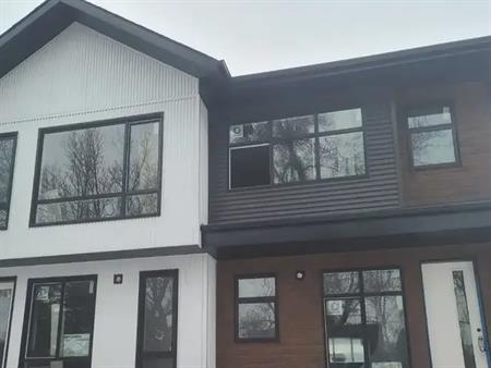 MODERN 1BDRM SUITE PET FRIENDLY IN NORTH GLENORA AREA | 13909 107A Avenue Northwest, Edmonton