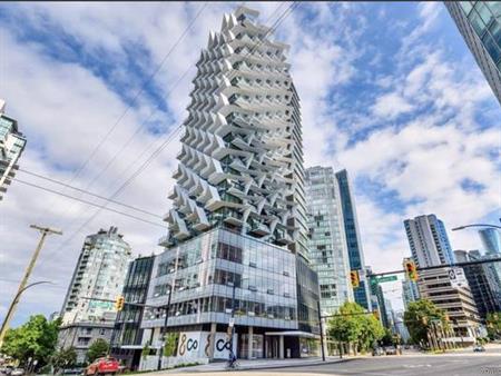 Downtown 1BDR At Coal Harbour Condo @ Cardero