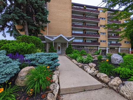 Bideford Apartments - 15 Bideford Ave | 15 Bideford Ave, North York