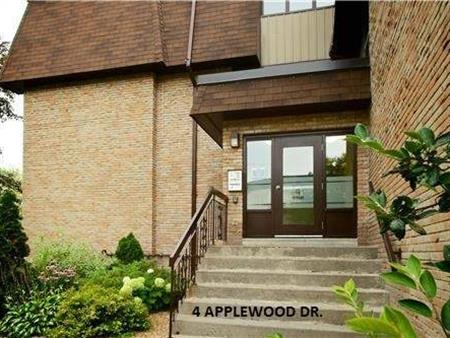 4 Applewood Dr. | 4 Applewood Dr., Belleville