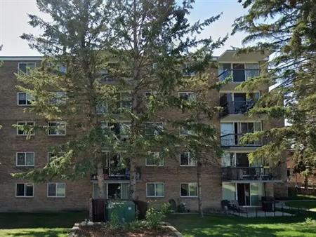 Elkwater Apartments | 505 56 Avenue SW, Calgary