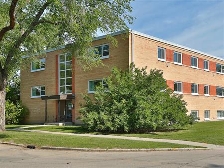 475 Edison Avenue | 475 Edison Avenue, Winnipeg