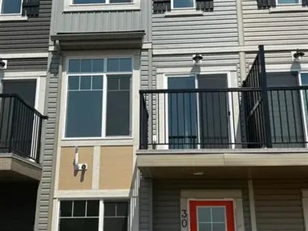 (PN 1134) Elegant 2-Bedroom Townhome with Garage and Modern Finishes | 6214 Cartmell Crt Sw, Edmonton