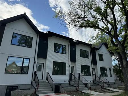 Brand New Townhome in Bonnie Doon - 3bedroom/ 2.5bathroom | 8805 88 Avenue Northwest, Edmonton