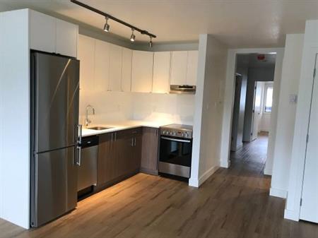 Portagewest: One Bedroom available for Aug 1st/15th. Pet Friendly