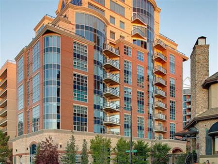 Sophisticated Urban View 2 Bedroom Suite in Eau Claire FULLY FURNISHED | 704 - 110 7 Street SW, Calgary