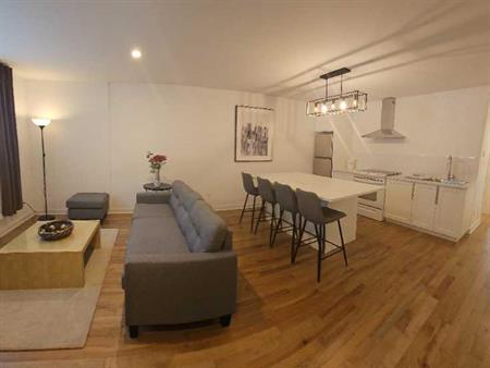 Appartement 3 1/2 rénové, meublé, Hydro INCLUS