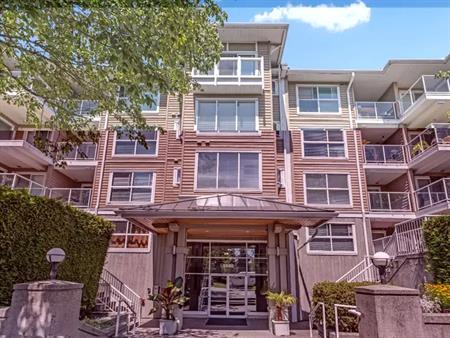 Beautiful Spacious 2 Bedroom Apartment In Richmond! | 5880 Dover Crescent, Richmond