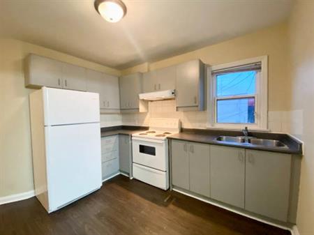 2A THYRA AVE. SUITE 201- CRESCENT TOWN, UPDATED, 1BED/1BATH,