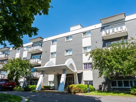 Ruscio Villa Apartments | 122, 130 & 142 Allard Street, Sault Ste. Marie