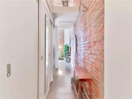 Stunning Loft In The Heart Of King-West | 915 King Street West, Toronto