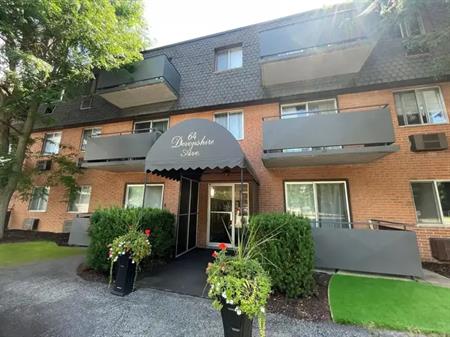 Tillson Apts 2 | 64 Devonshire Ave, Tillsonburg