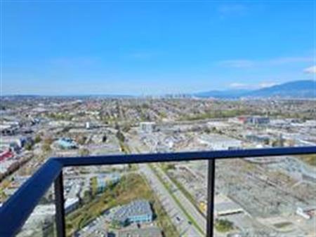 Gilmore Place (39th FLOOR) 3 Bed 3 Bath - 1,095 SQ/FT