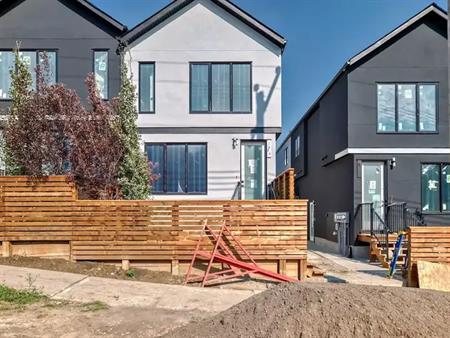 Brand New Rental in Bridgeland - 2 Bedroom 2 Ensuite with Single Garage | 516 5 Street Northeast, Calgary