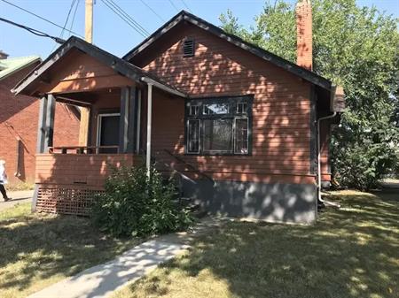 2 BR House with Den and Garage in Downtown Oliver Area! | 11914 102 Avenue, Edmonton