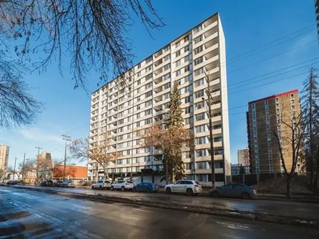 Signature Place | 10145 121 Street, Edmonton